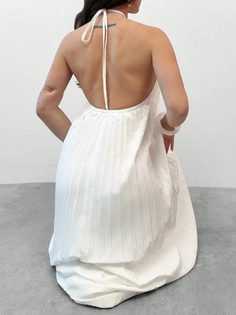 White Elegant Women's Pleated Halter Neck Maxi Dress - Picture 9 of 11